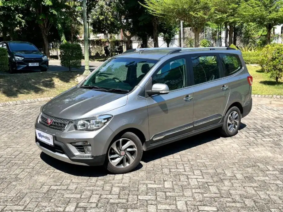 WULING CONFERO S 1.5 L ACT LUX PLUS BENSIN MANUAL MATIC 2019
