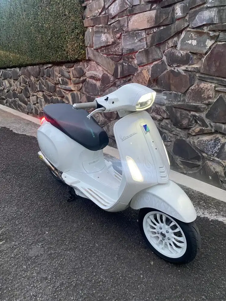 vespa justin bieber 2020