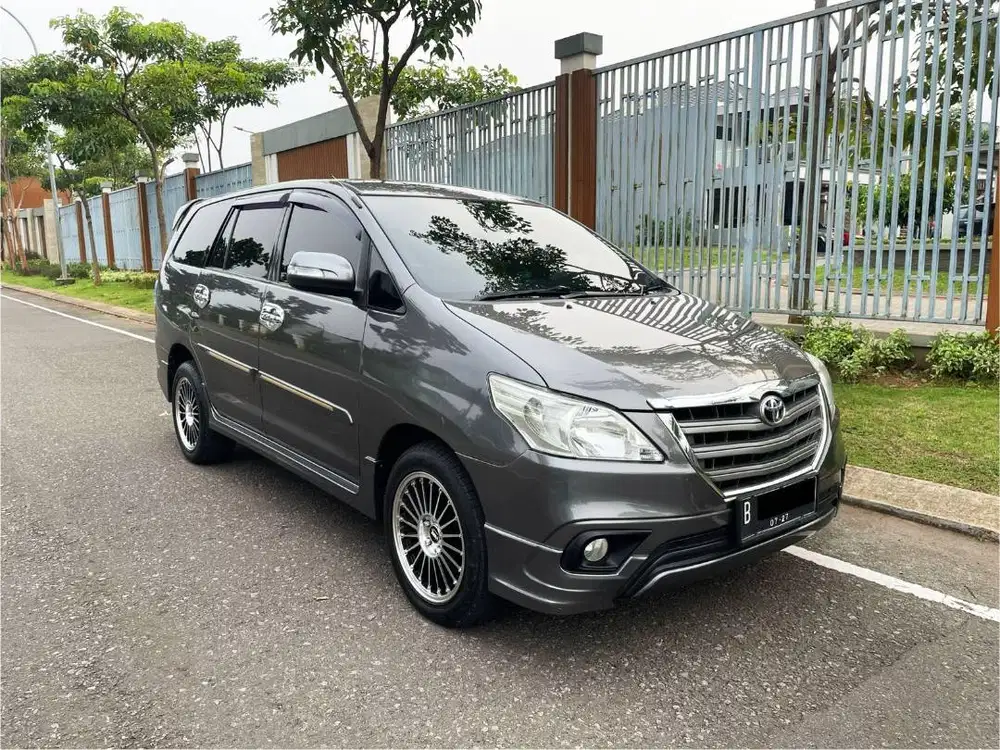 2014 INNOVA 2.0 G LUXURY CAPTAIN SEAT RAWATAN HARGA CASH!!!