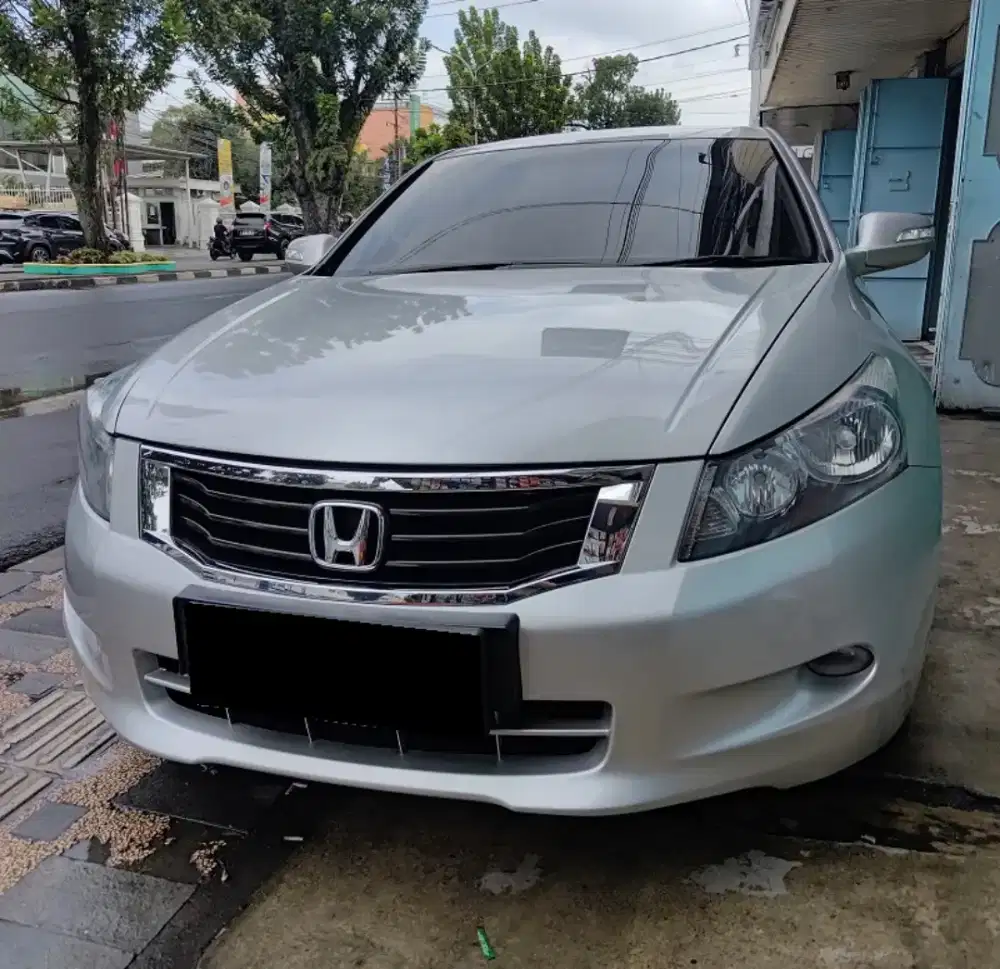 60.000km..! Honda Accord CP2 2.4 VTi-L AT 2010 Silver
