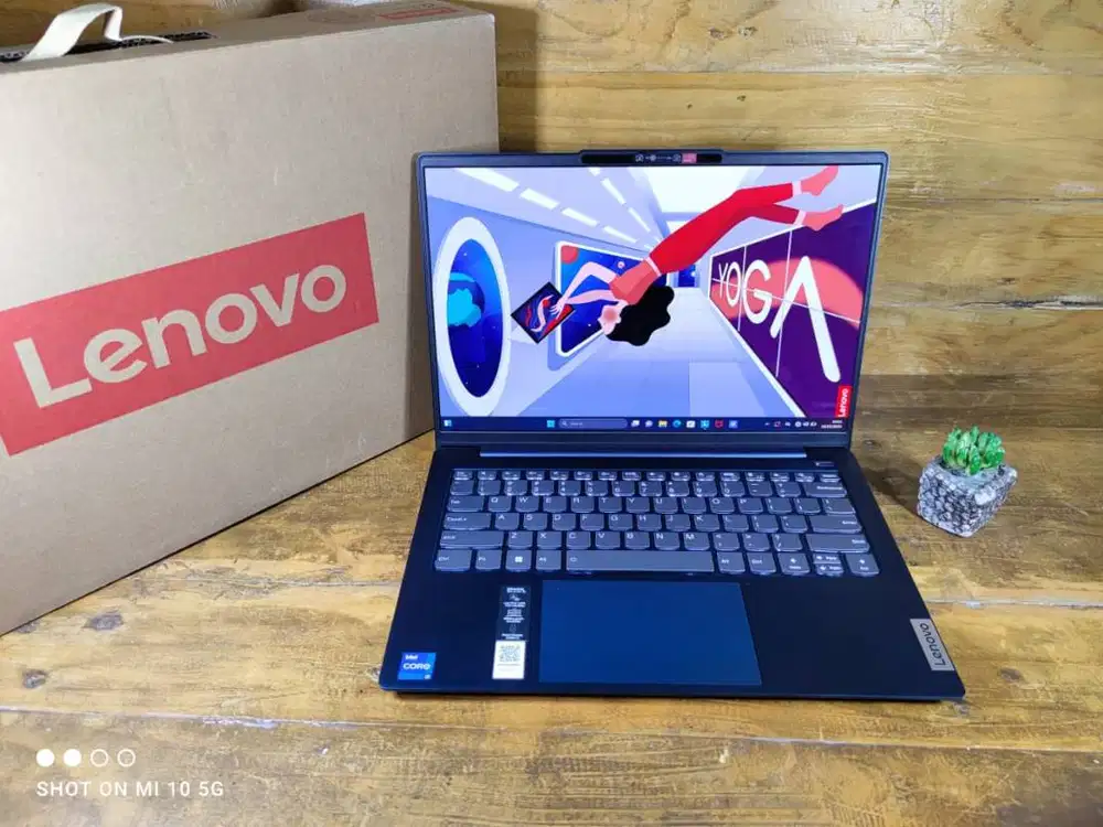 Lenovo IdeaPad Slim 5 OLED Core  i7-13620H 16/512GB FULLSET GARANSI ON