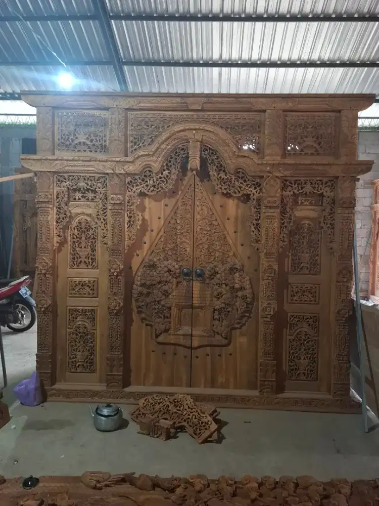 gebyok 300x270 full kayu jati pintu kler 3 dimensi