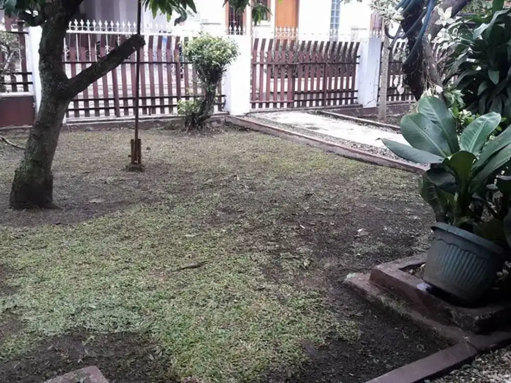 Dijual Rumah Luas di Bandung  Akses Mudah, Lingkungan Nyaman