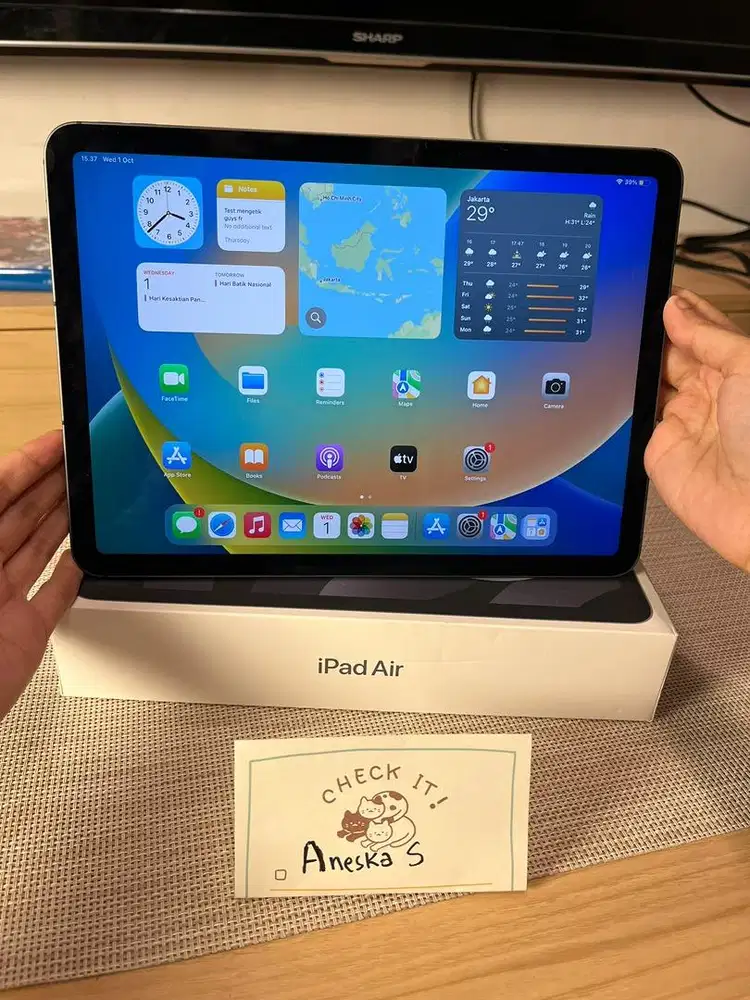 iPad Air 5th(2022)64GB GSM+WIFI BLACK  ex Ibox