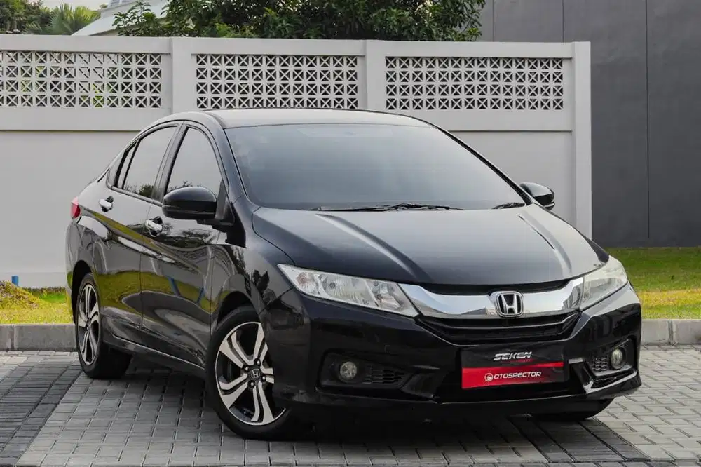 Honda City 1.5 E 1.5E Sedan CVT 2014 Hitam Mutiara.