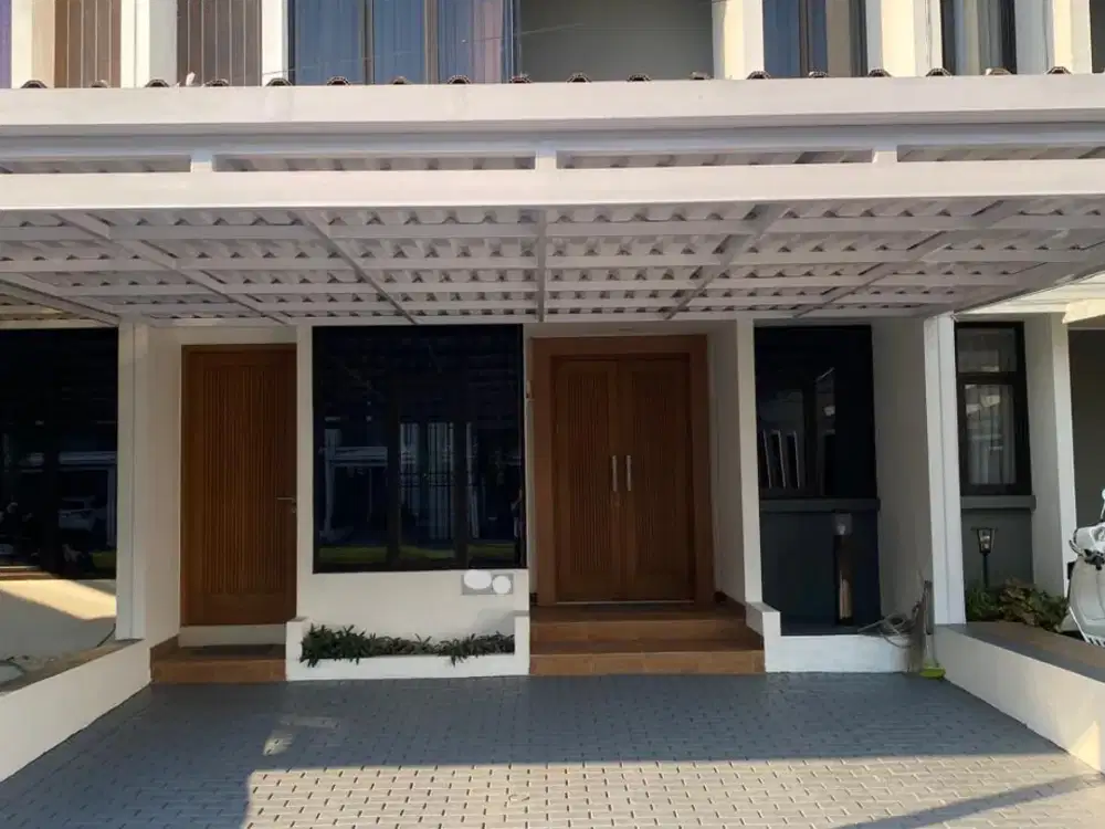 Rumah Baru mewah Full Furnish LUX siap huni dikomplek Transmart Buahbatu