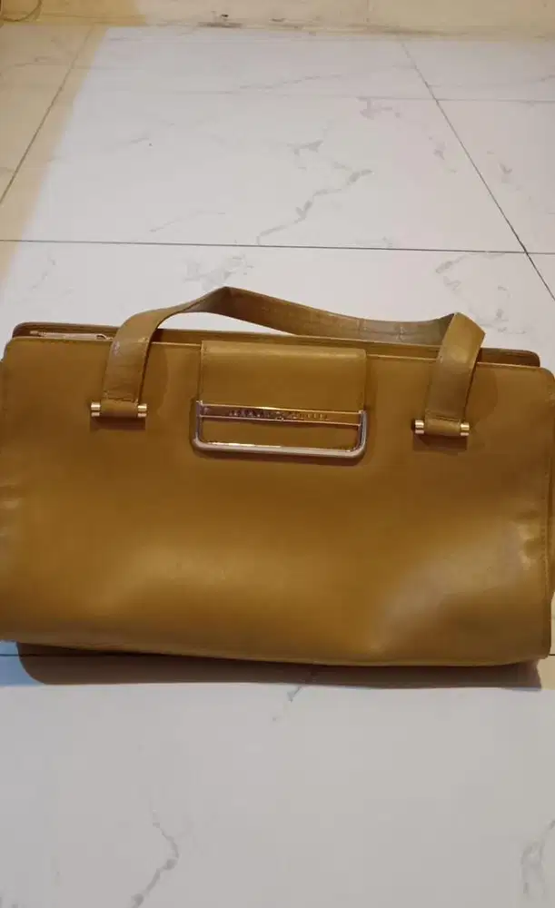 Tas Braun Buffel
