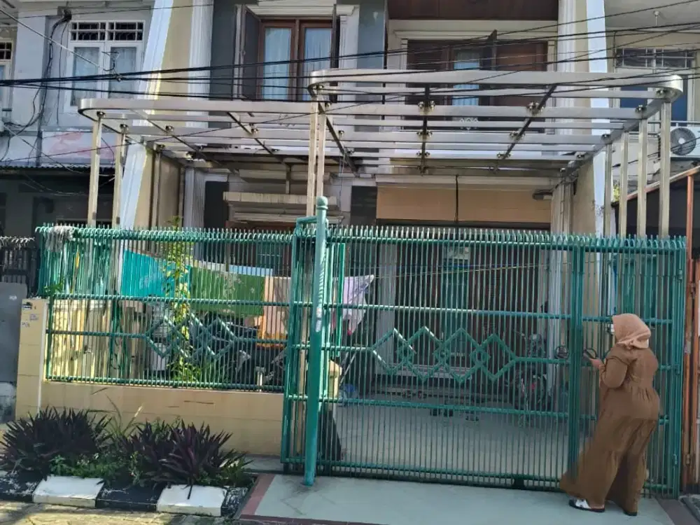 DIJUAL RUMAH MURAH BANGET VIA LELANG DI PERUMAHAN TAMAN PALEM LESTARI CENGKARENG