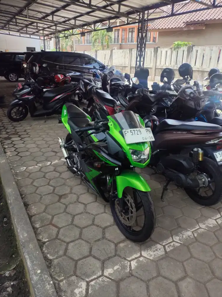 Kawasaki Ninja RR