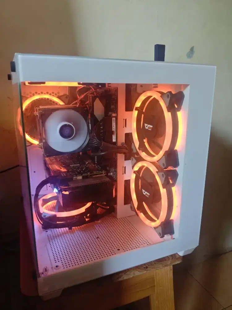 PC i3 10100f + GTX 1660
