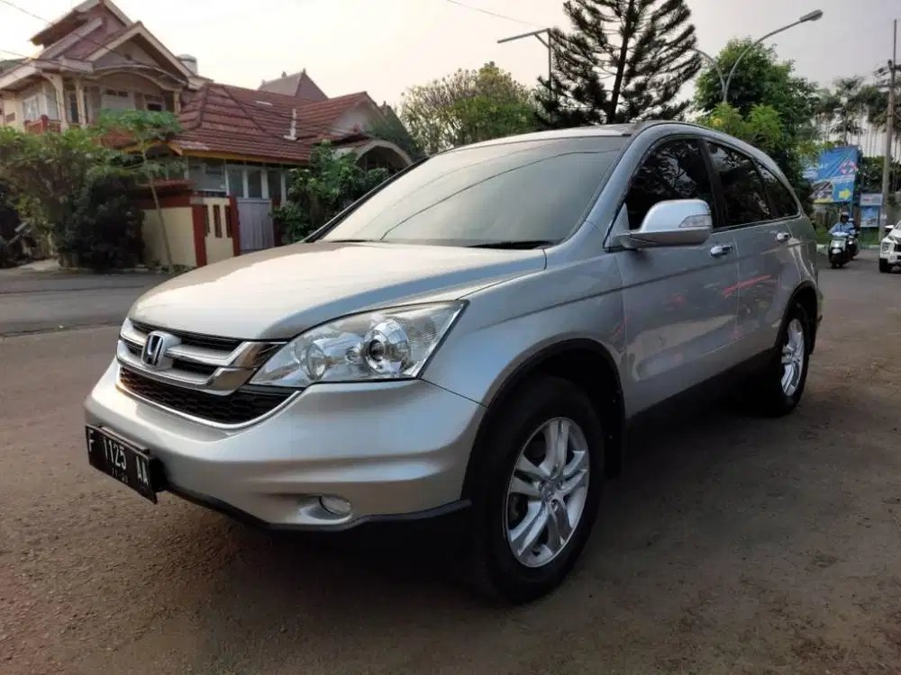 CRV 2.4 At 2011 Dp 8jt