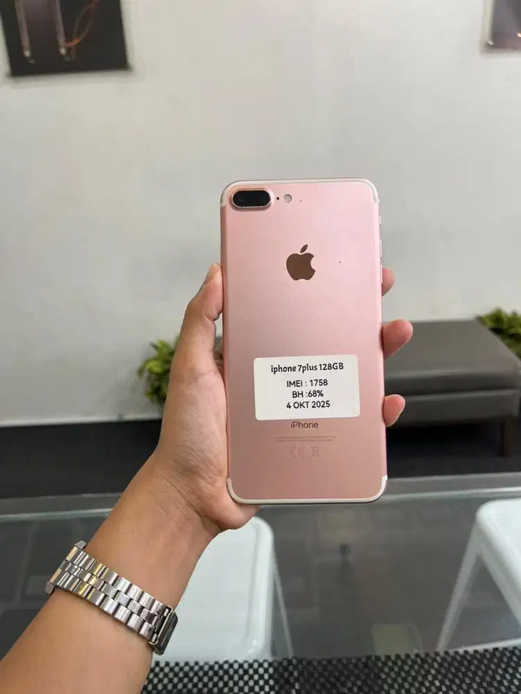 IPHONE 7Plus 128GB fullset terima tuker tambah/kredit