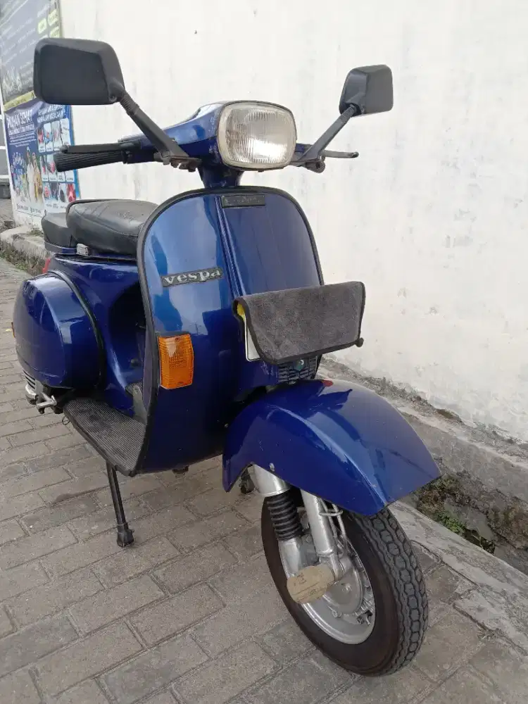 Vespa exclusive tahun 2003