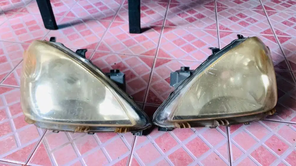 lampu depan/headlamp avanza 2010 (copotan origjnal)