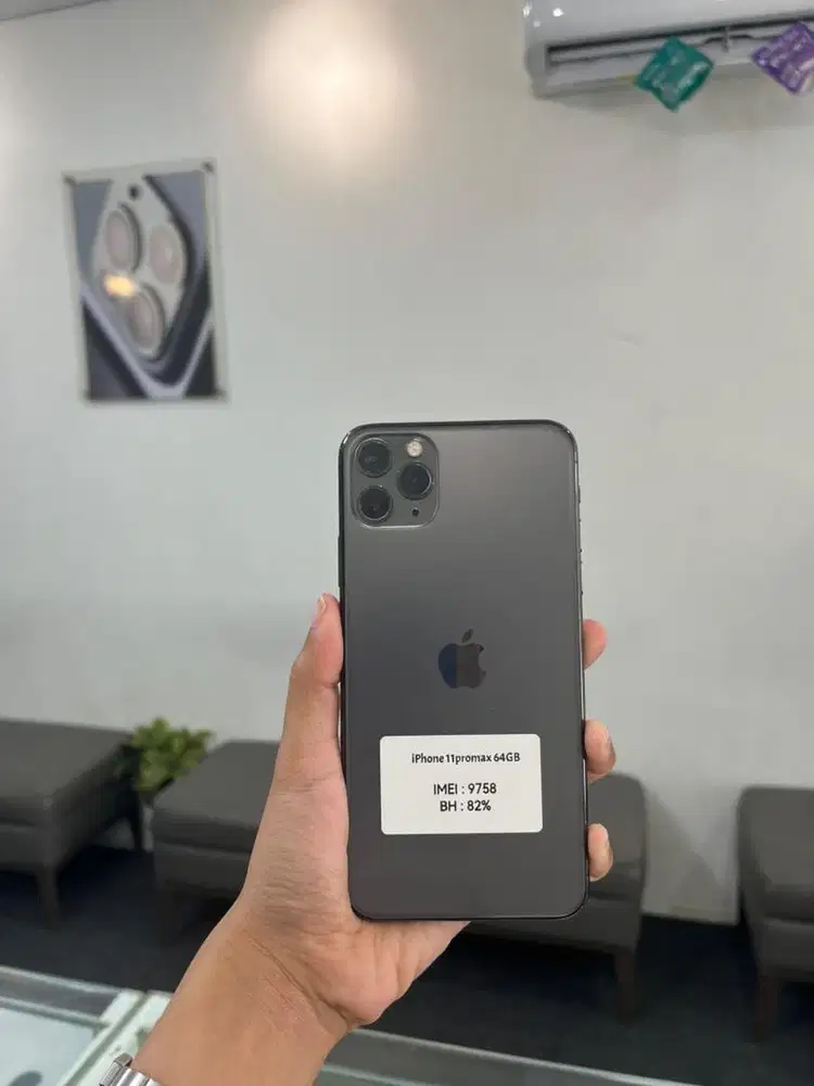 IPHONE 11 PM 64GB fullset terima tuker tambah/kredit