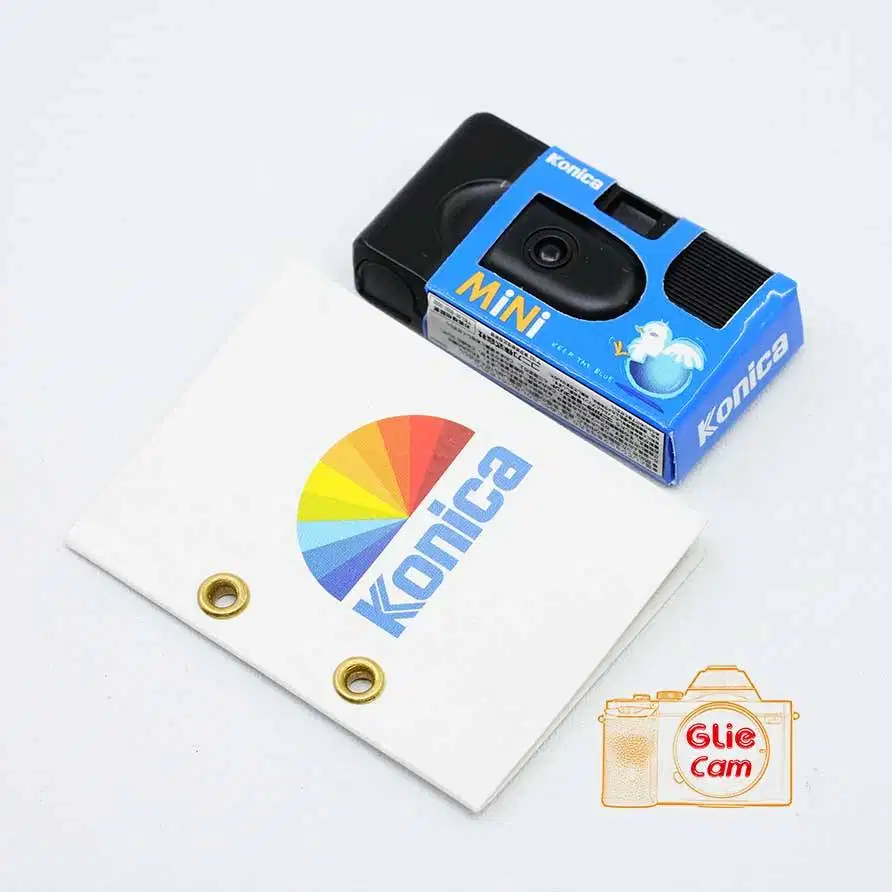Gantungan Kunci Kamera Konica Mini