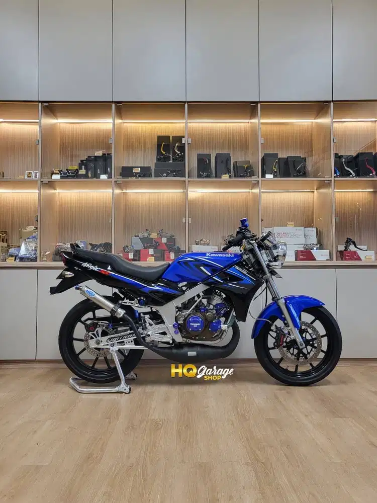kawasaki ninja ss 2011 biru