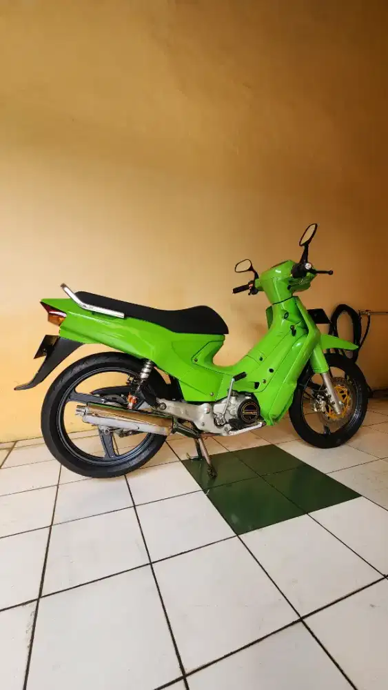 DIJUAL! KAWASAKI KAZE R HIJAU 2002