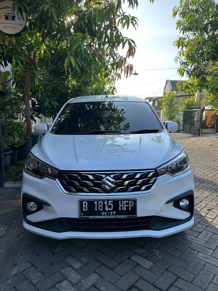 Suzuki Ertiga 2022 GL AT Matic Automatic Putih