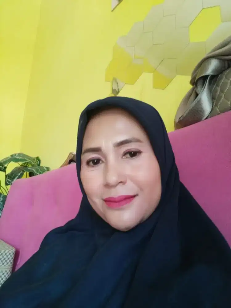 nyari kerjaan apa ajah