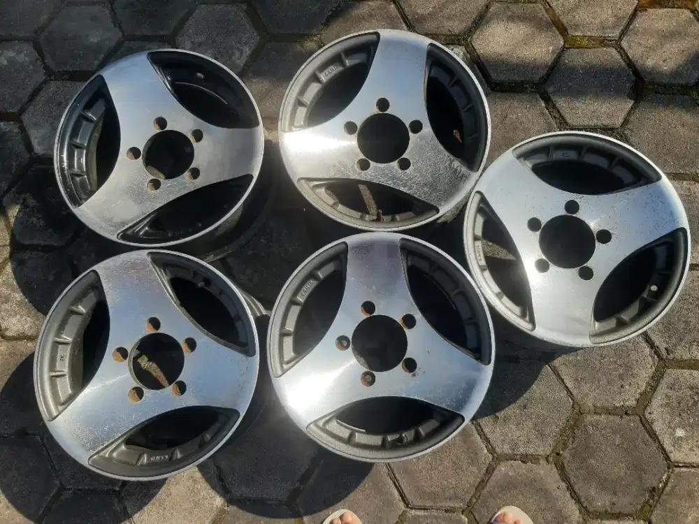 Dijual Velg aja  EXCEL ori /OEM escudo  5 pcs MuRah