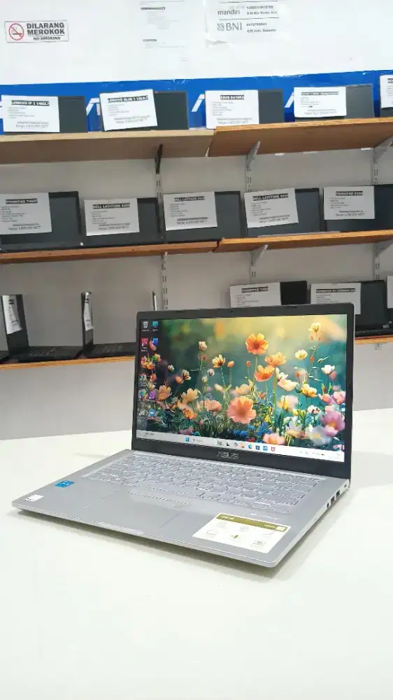 Laptop Asus Vivobook 14 A1400EA Core i3-Gen11 Ram 4 GB