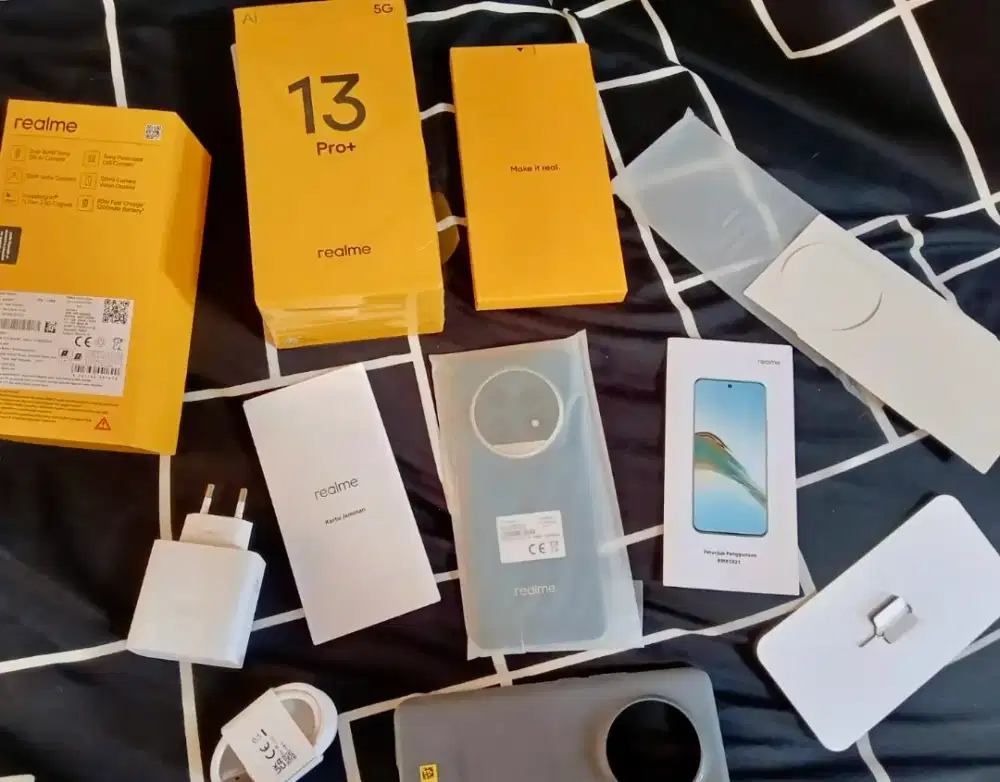 Realme 13 pro+ 5g ram 12/512 mulus