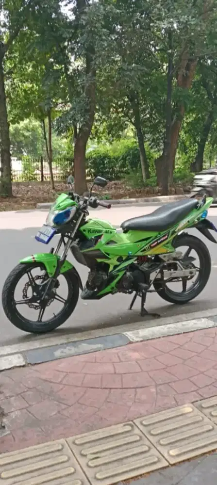 KAWASAKI ATHLETE 2012