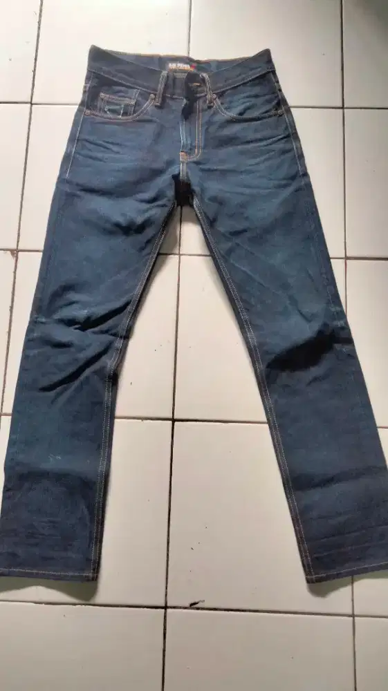 Celana Denim Aoi