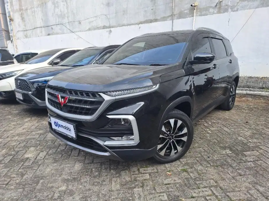 Wuling Almaz  1.5 Smart Enjoy 7-Seater Bensin-AT 2020 Hitam