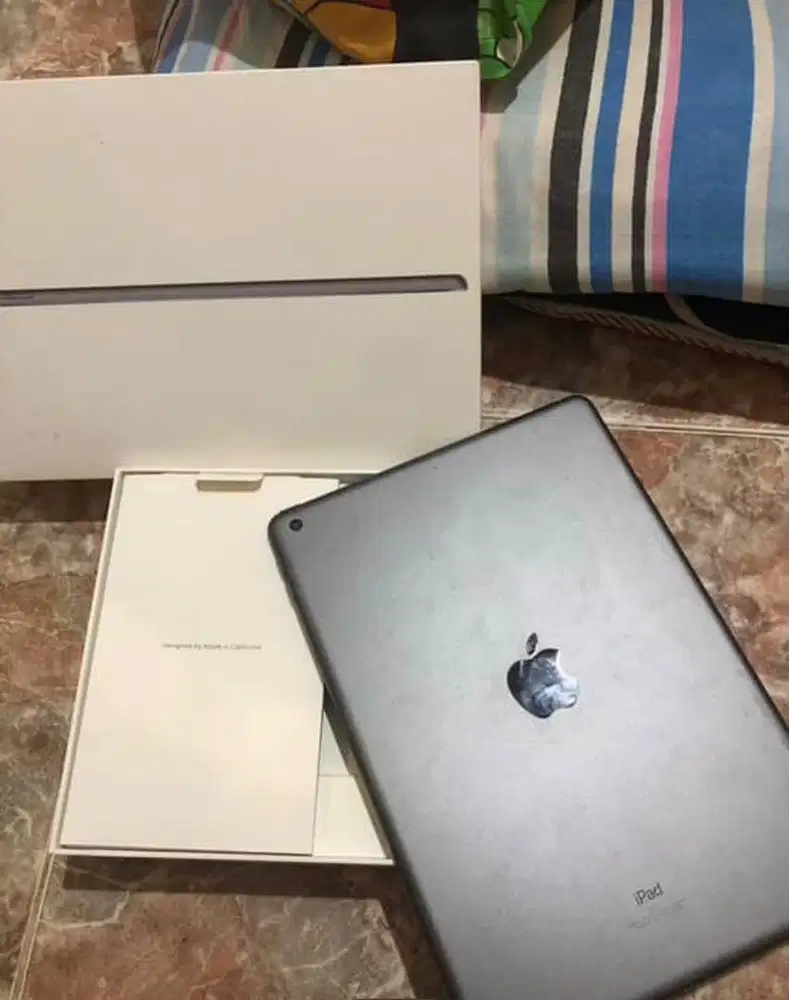 Jual ipad gen 9 bekas pemakaian pribadi
