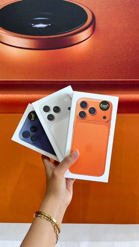 NEW IPHONE 17PRO 256GB