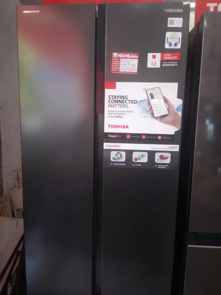 Kulkas 2 pintu Toshiba