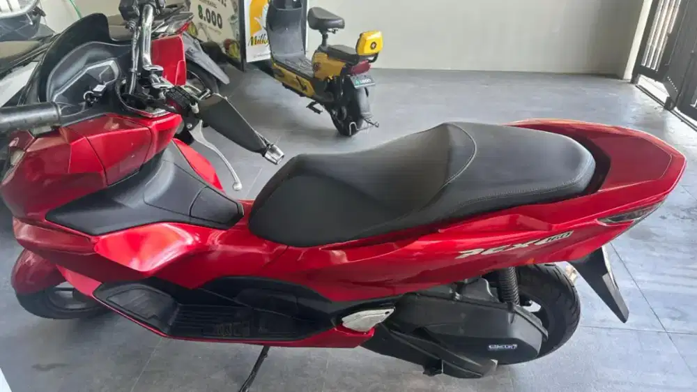 Pcx 160cc 2024 cbs. Surat lengkap pajak hidup plat L Surabaya
