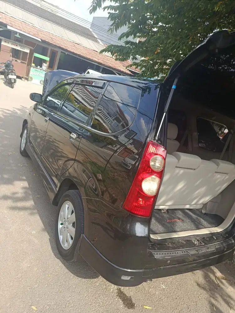 Toyota Avanza 2010 Bensin
