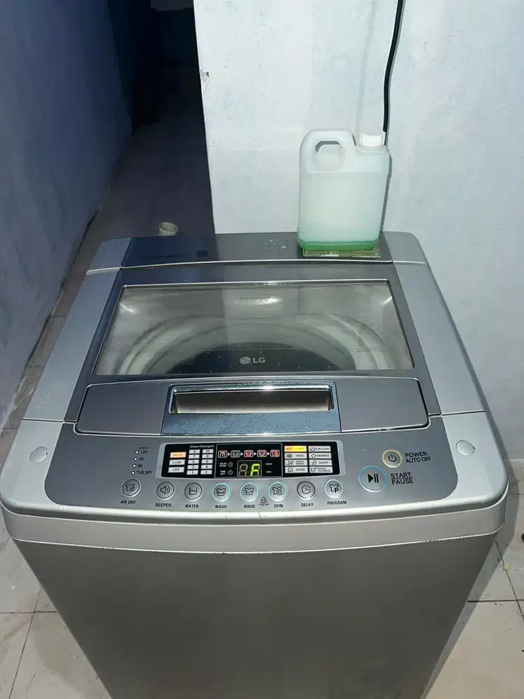 Mesin cuci LG otomatis