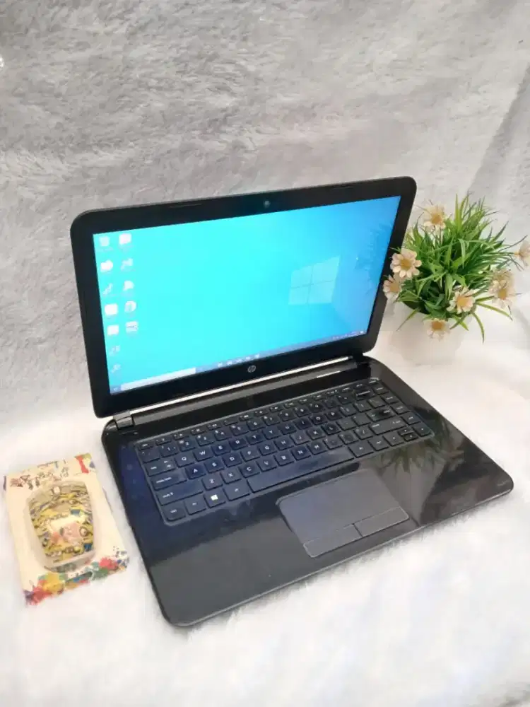 Laptop Hp hp14 g102au i5 gen 5 Nvidia GeForce