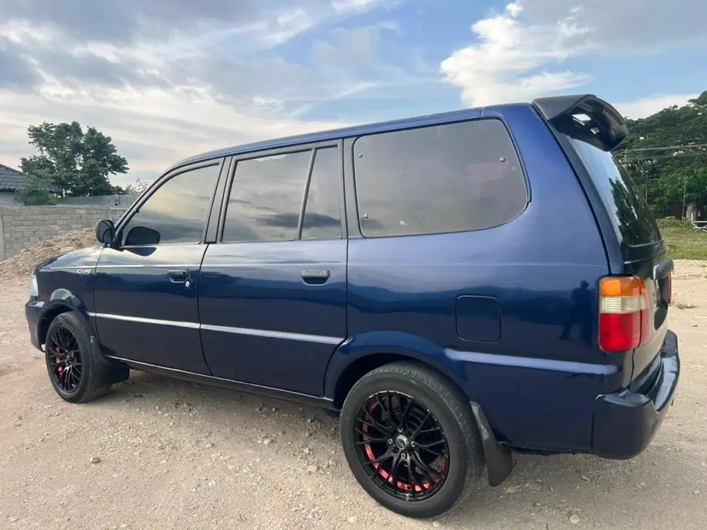 Kijang kapsul LX 2003