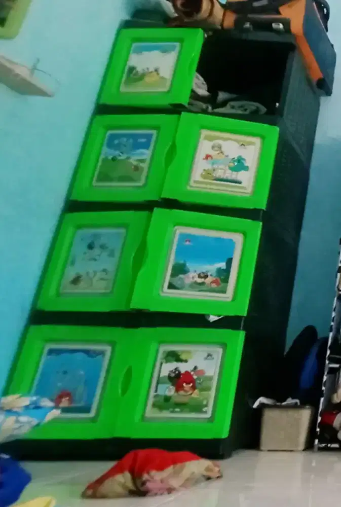 Lemari Plastik 4 Susun
