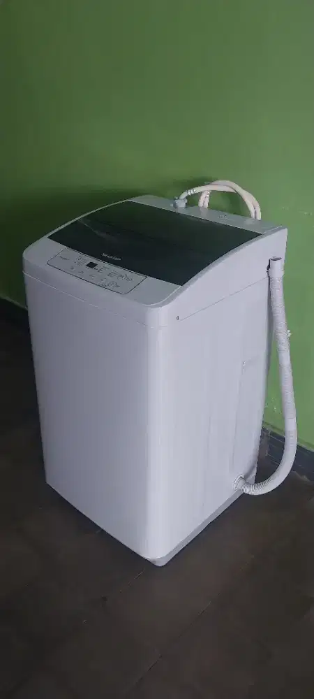 M.Cuci Sharp 7,5 Kg Full Otomatis