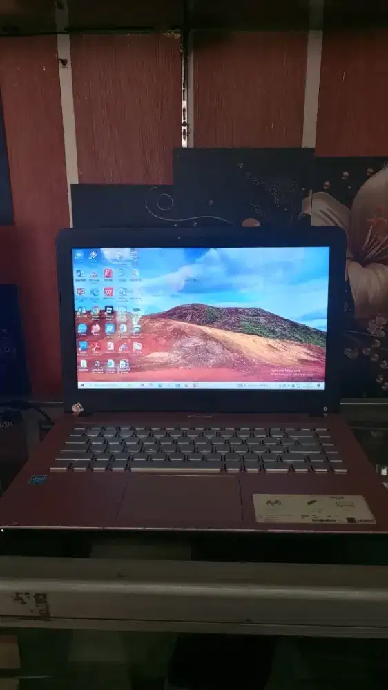 Bu jual laptop Asus