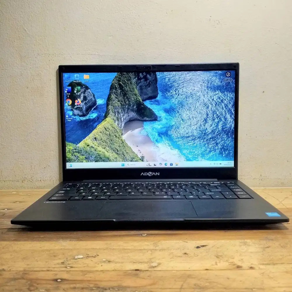 Advan Soulmate 1405 Celeron N4020 Ram 4 GB SSD 128 GB