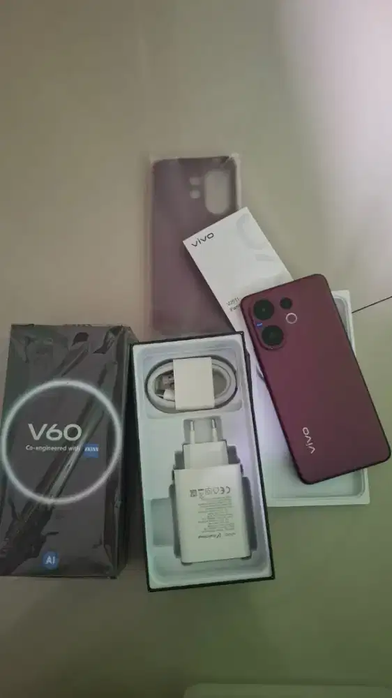 Vivo V60 12/256, Baru buka segel