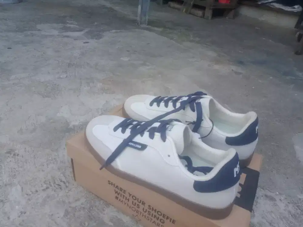 Sepatu northstar original ukuran 41