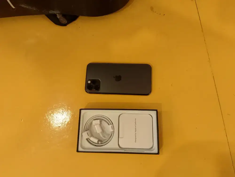 Iphone 11 pro 256gb enak ginih murah baru juga