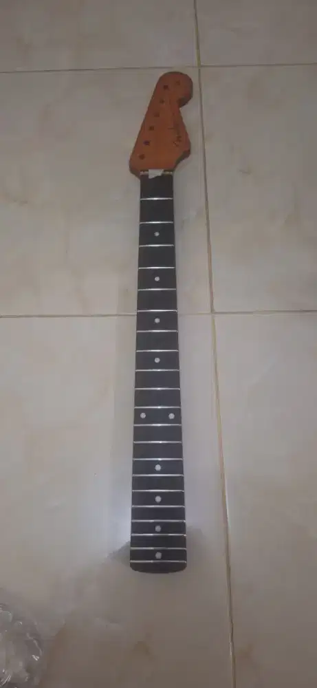 Neck Fender Stratocaster Vintage Custom Widjoyono