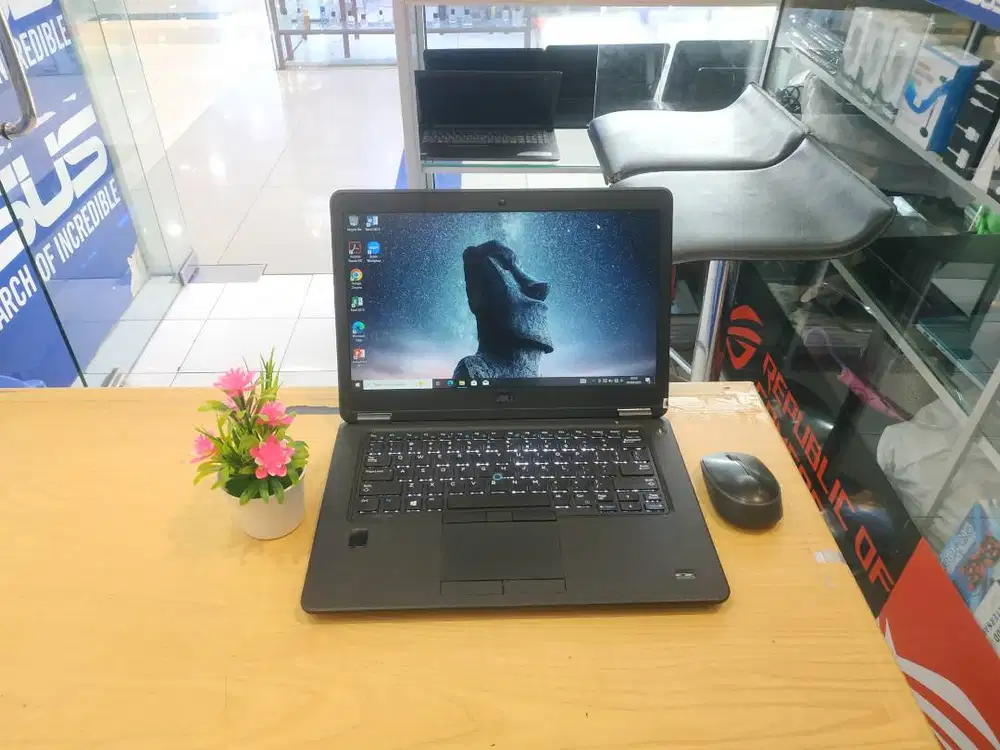JUAL LAPTOP DELL LATITUDE E7450 CORE i7 RAM 8GB SSD 128GB