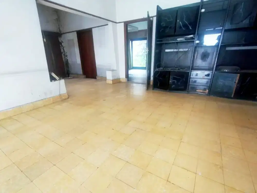 Rumah siap huni di Naripan Lokasi strategis di tengah Kota  Cocok untuk rumah tinggal, kantor ataupun tempat Usaha