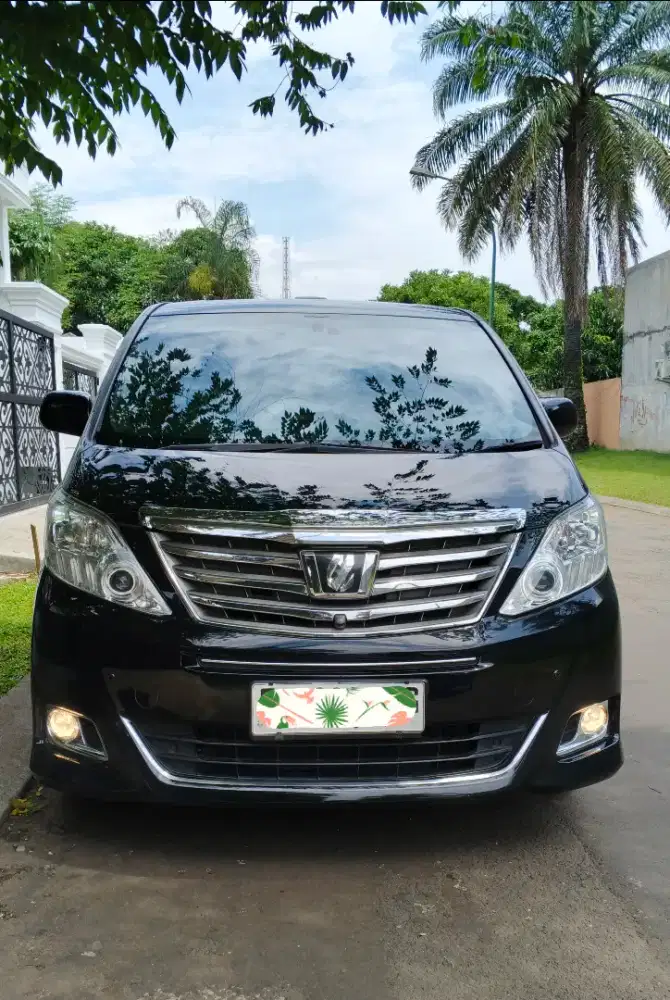 Toyota Alphard 2.4 Premium Sound CBU 2012