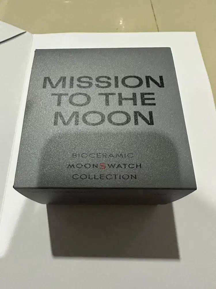 JUAL JAM TANGAN SWATCH MOONSWATCH MISSION TO THE MOON ORI LIKE NEW